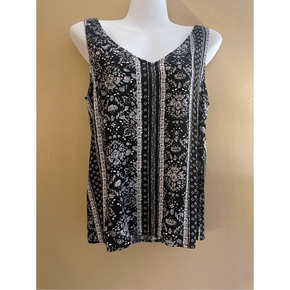 New SO Boho Black Flowy Women’s Tank Top Size Small